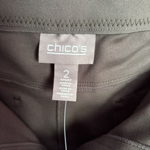 Chico's Ponte Faux Pocket Pant size 2 Short, Large Career Stretch New - Picture 6 of 8